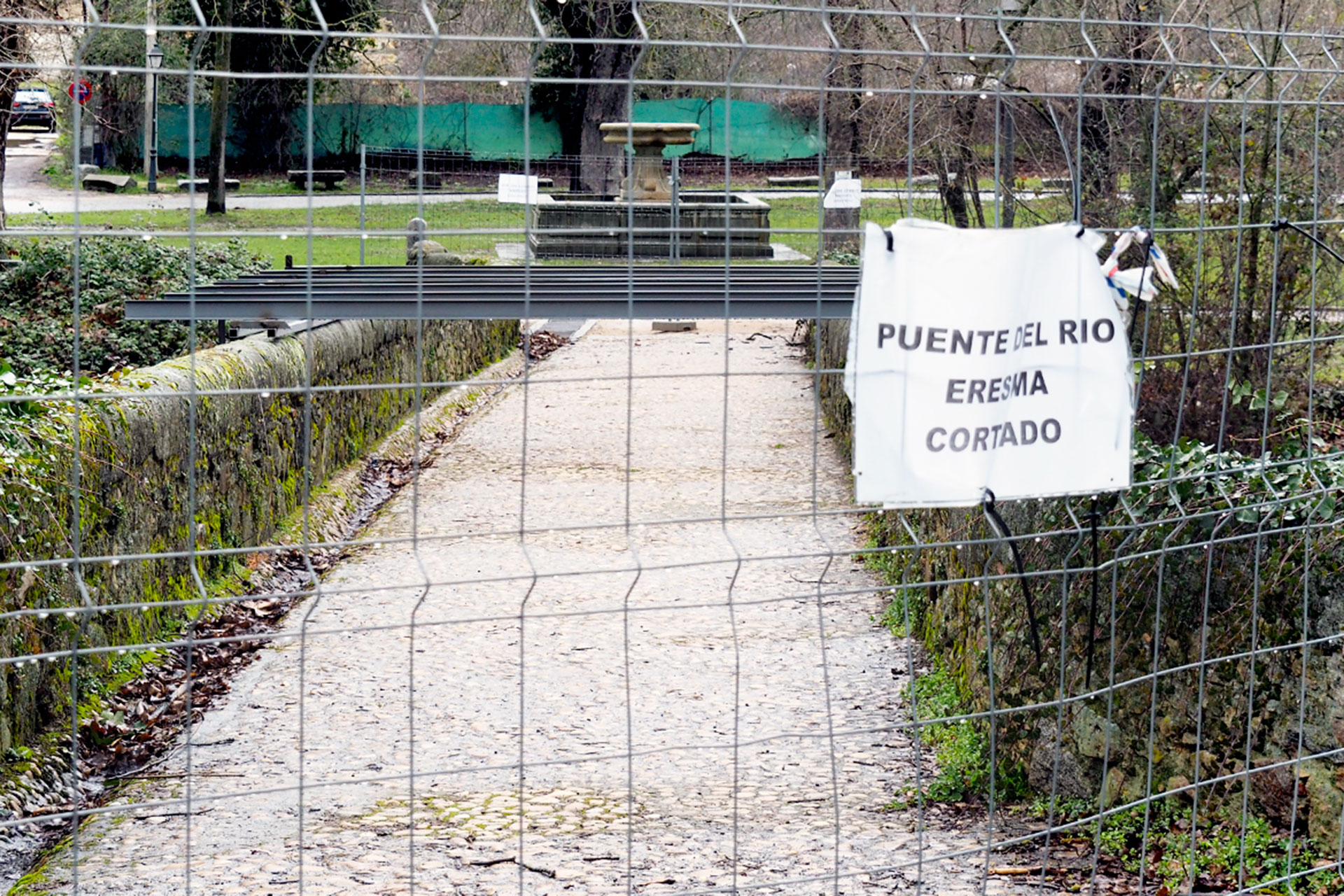 Rio Eresma Puente Obras Agua KAM8969