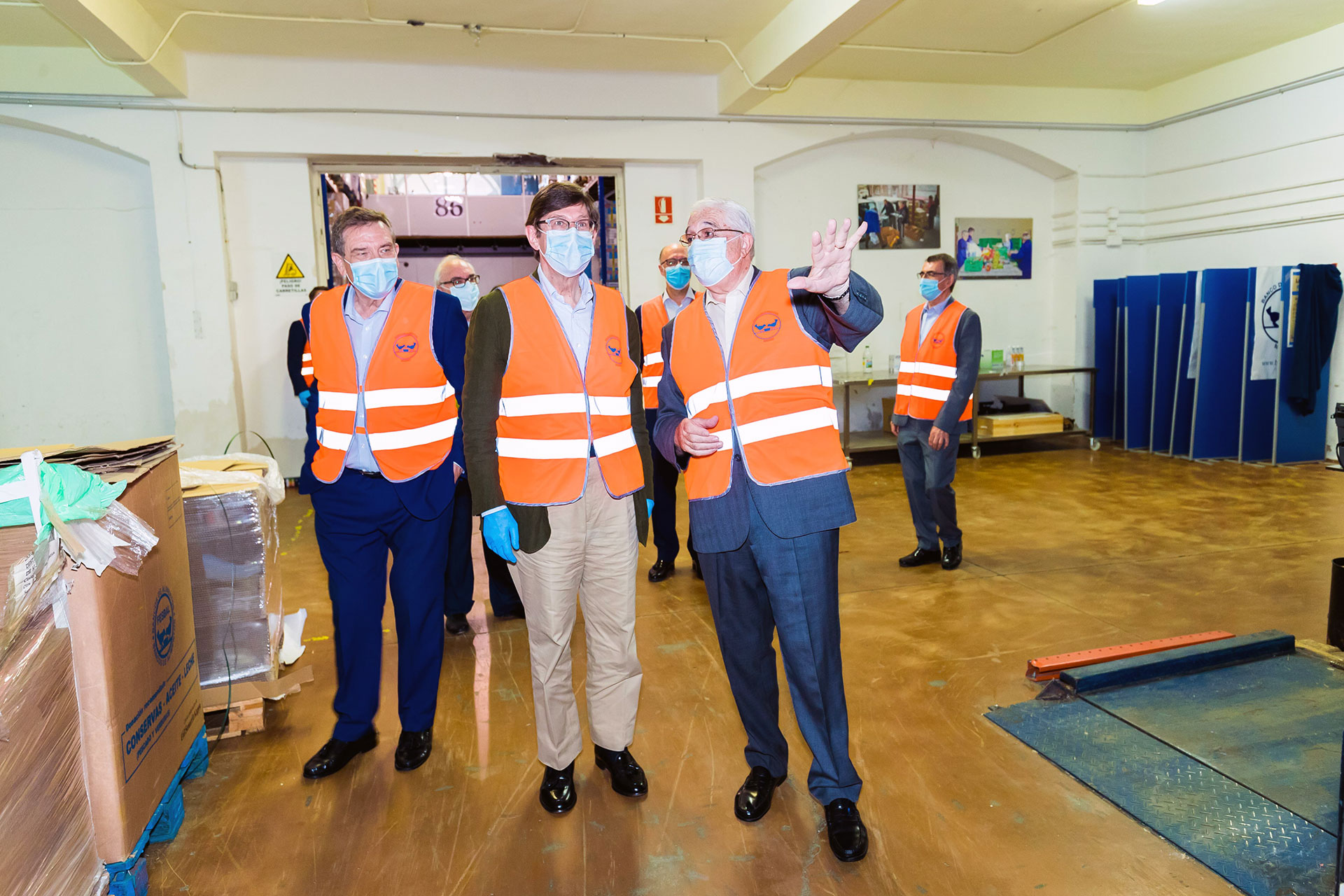 Goirigolzarri visita Banco de Alimentos. /EA