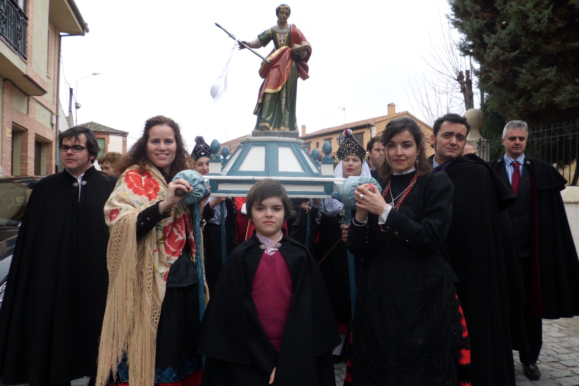 Imagen de archivo de una procesión con la santa./L.M.