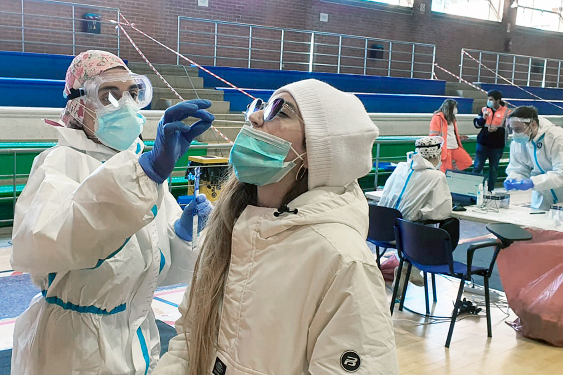 Cribado en el pabellón de El Espinar. / E.A.