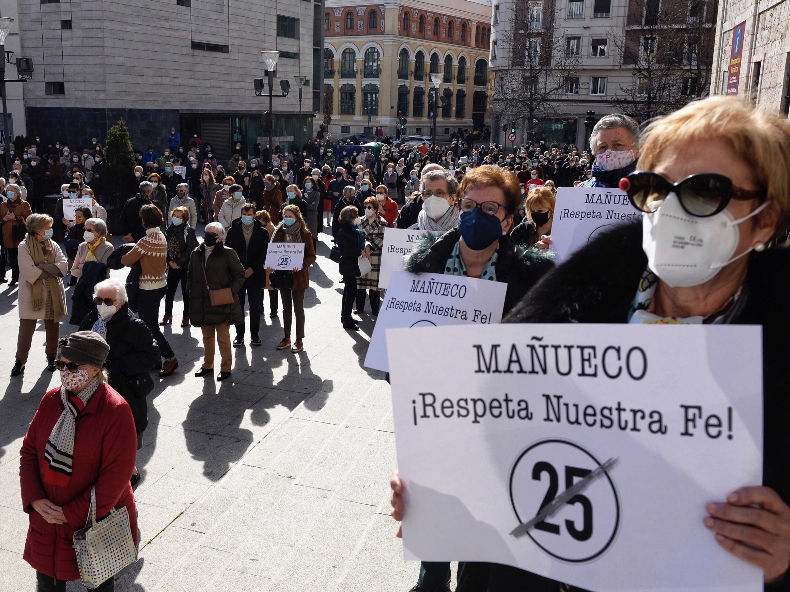 protesta aforo iglesias valladolid