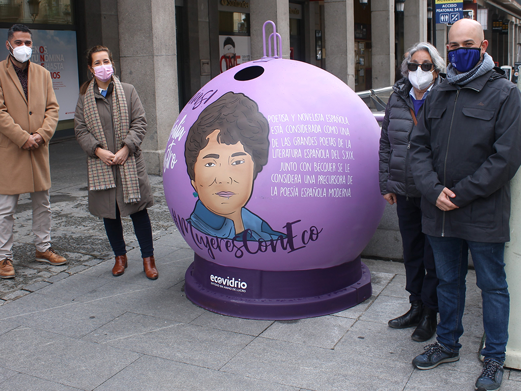 10 2 mujeres con eco