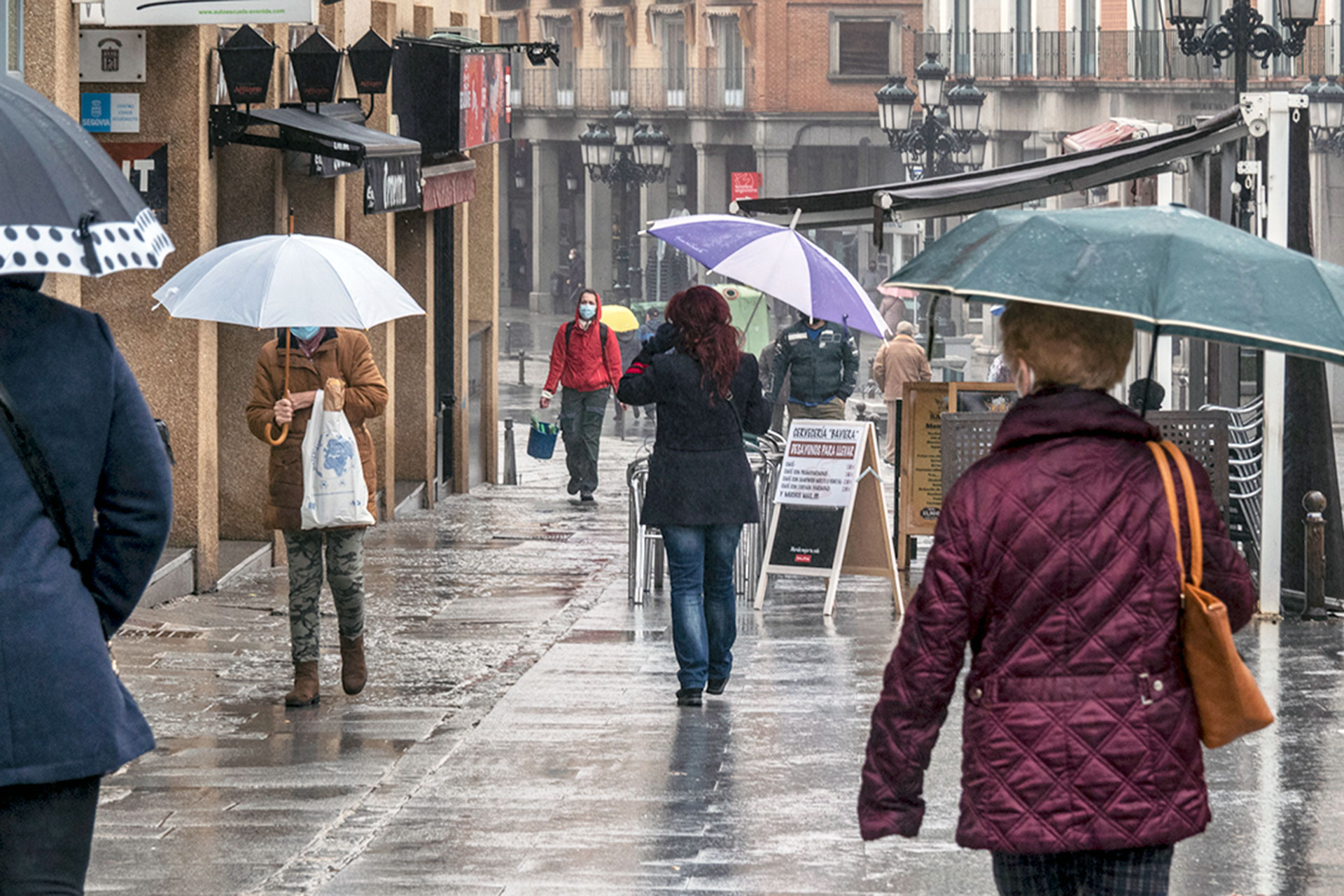 Lluvia Niebla KAM7327
