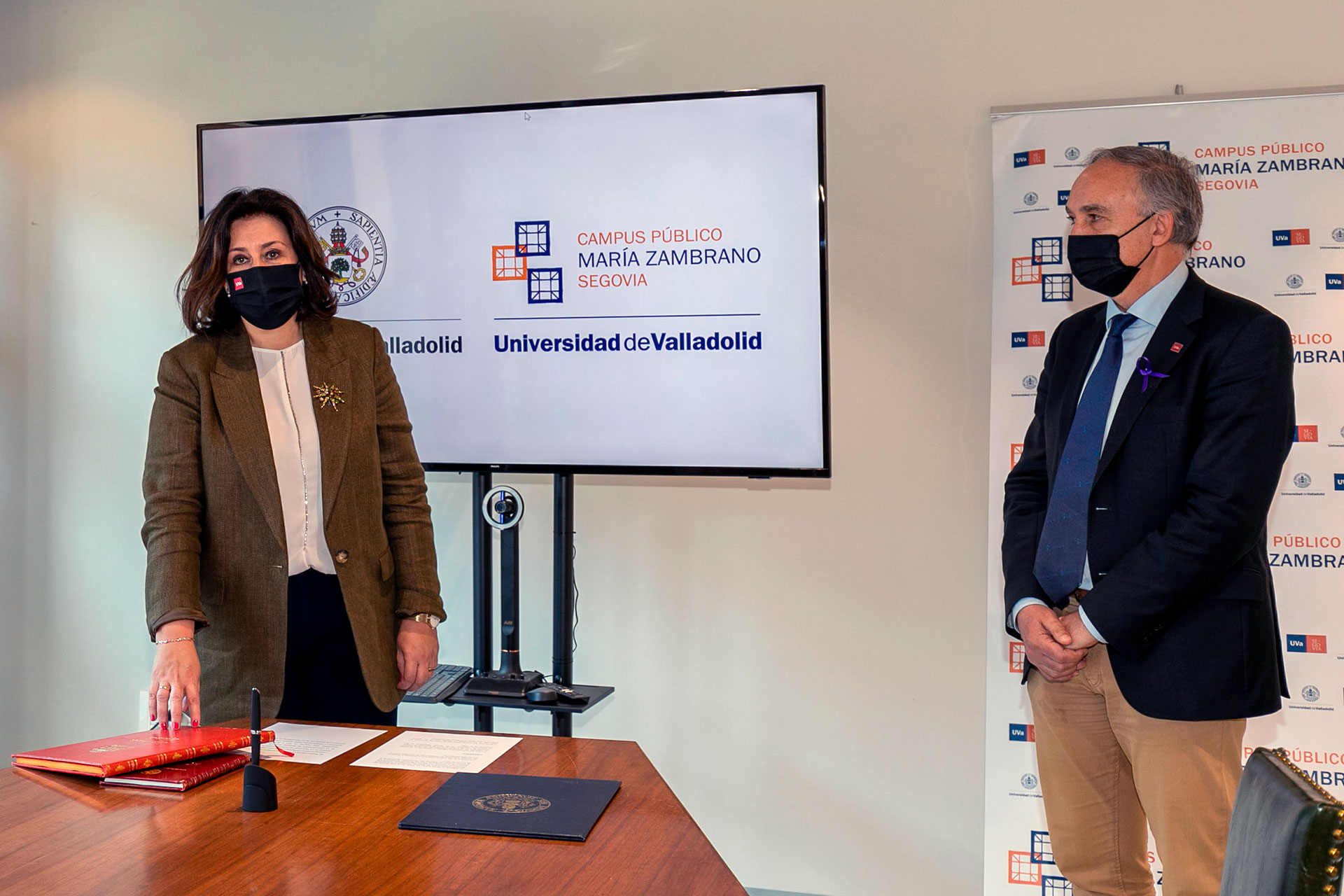 UVA toma posesion marta laguna decana facultad ciencias sociales F1A3342