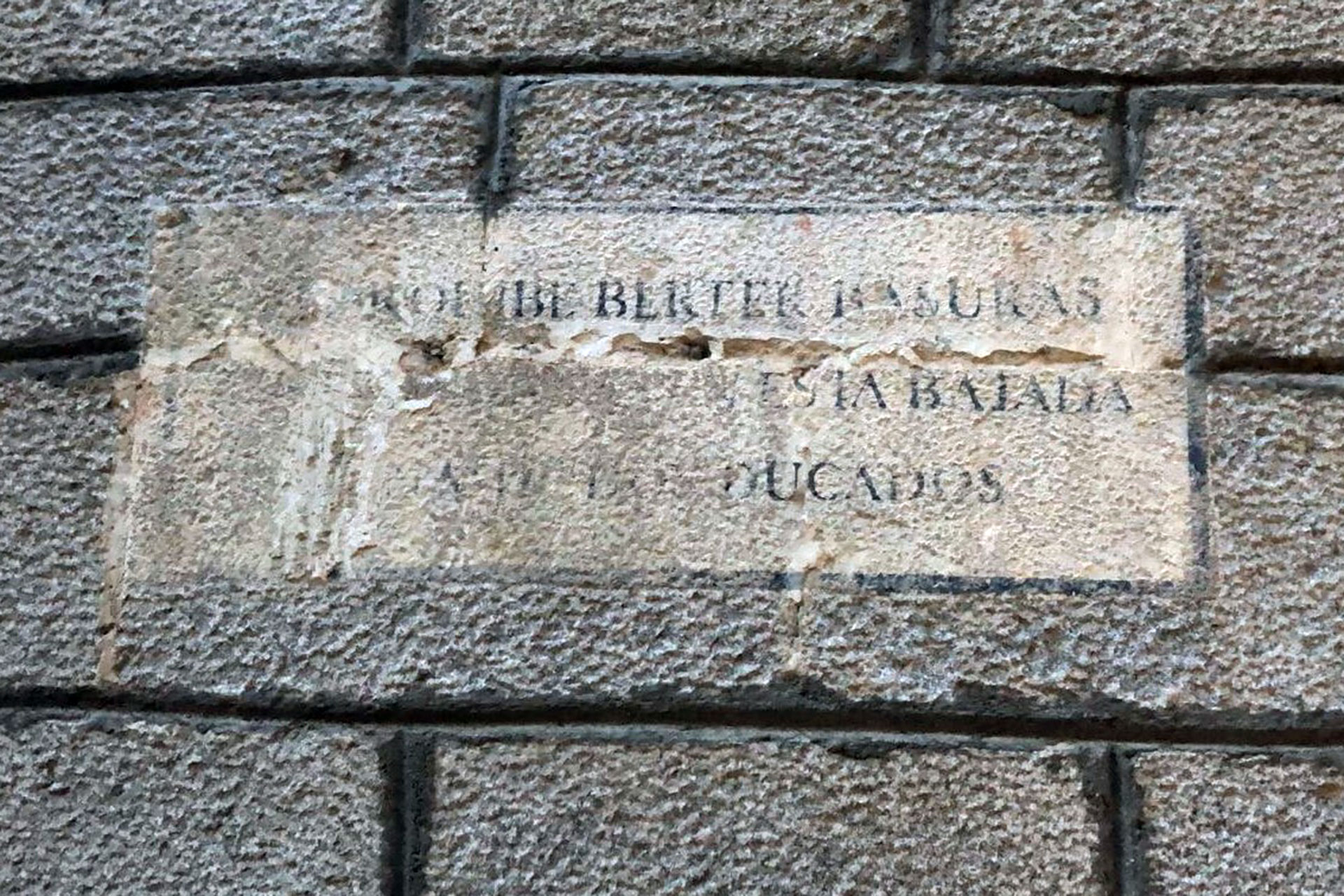 ayuntamiento ciudadanos carteles anuncios antiguos