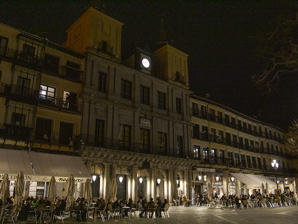 ayuntamiento iluminacion hora del planeta