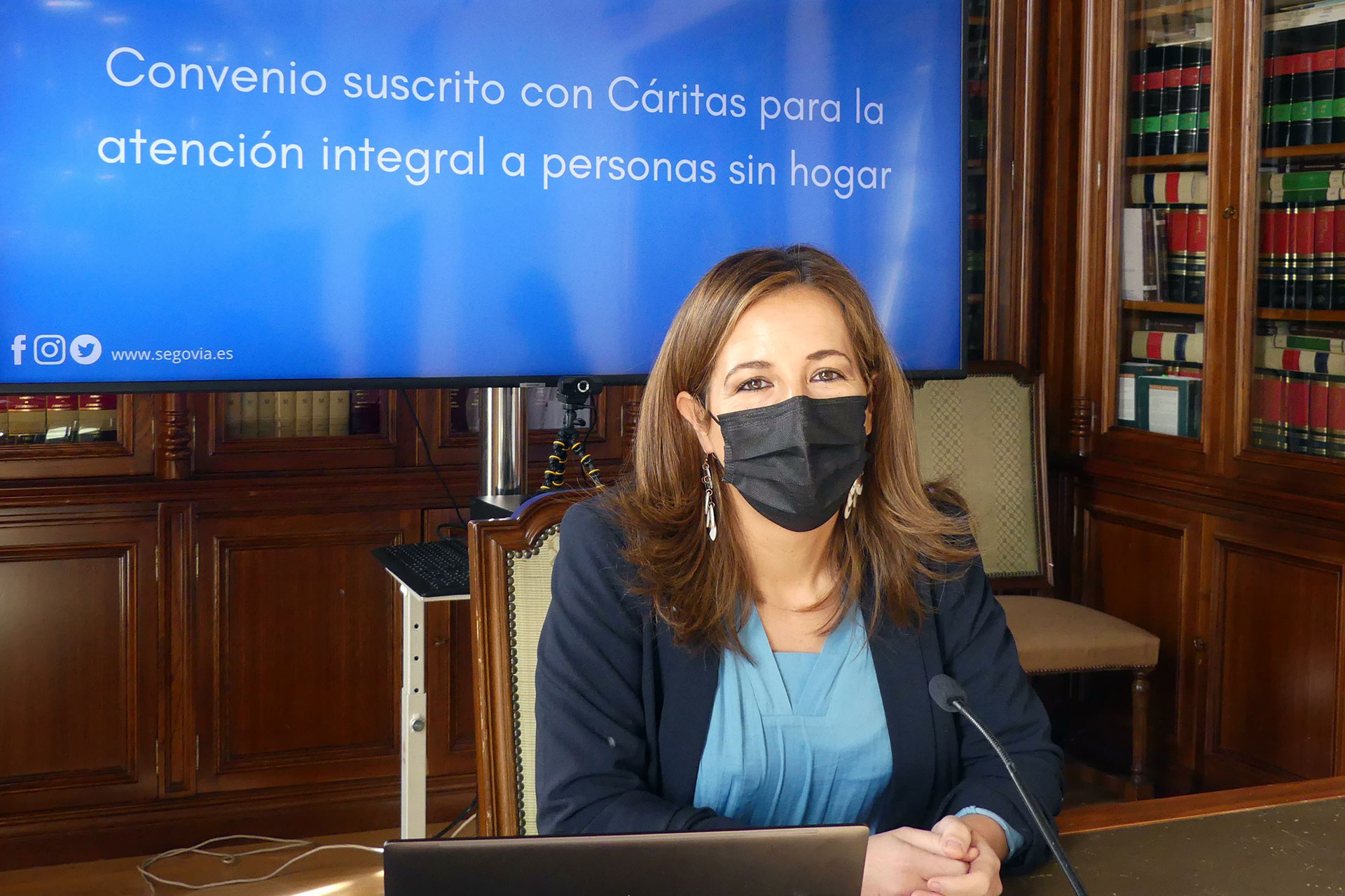ayuntamiento rp ana penalosa ayuda integral personas