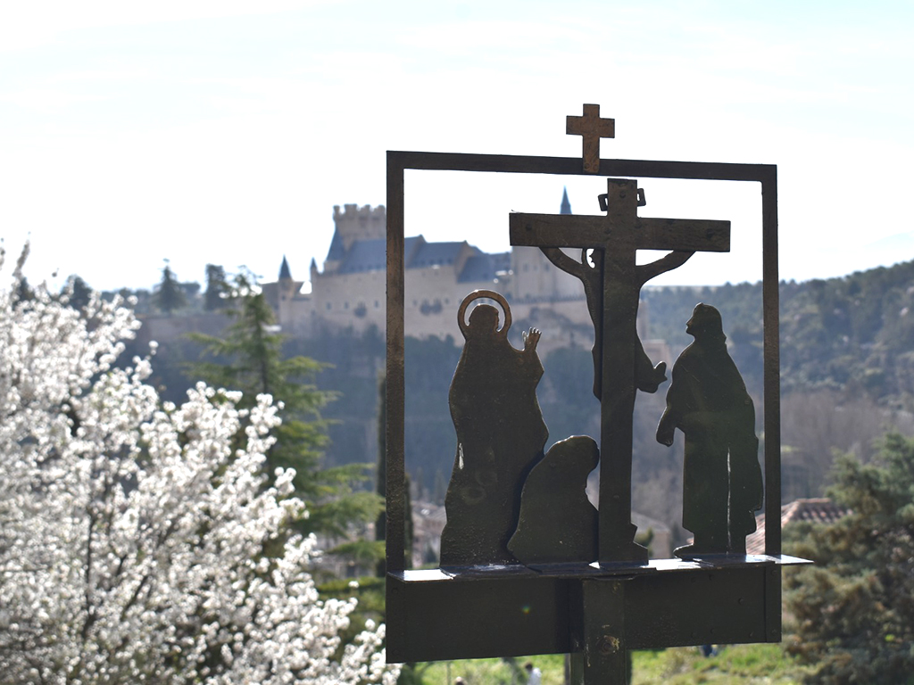 carmelitas via crucis semana santa