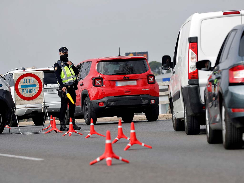 control policia cierre perimetral