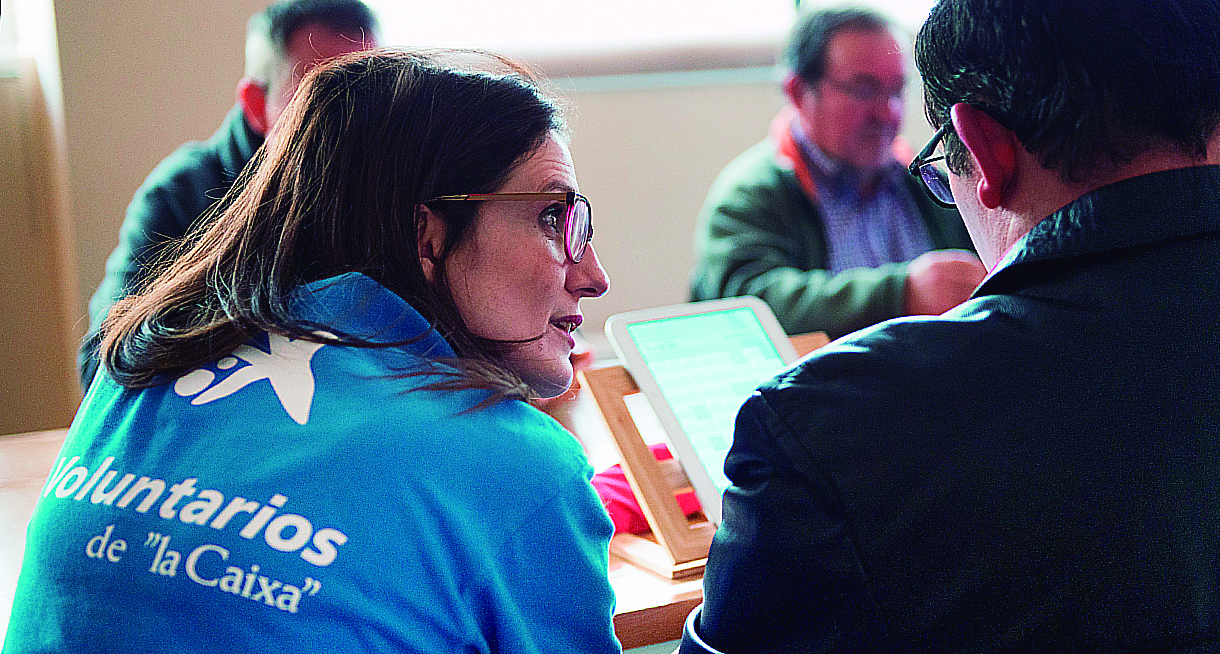 caixabank Espavila voluntariado Digitalizacion 01