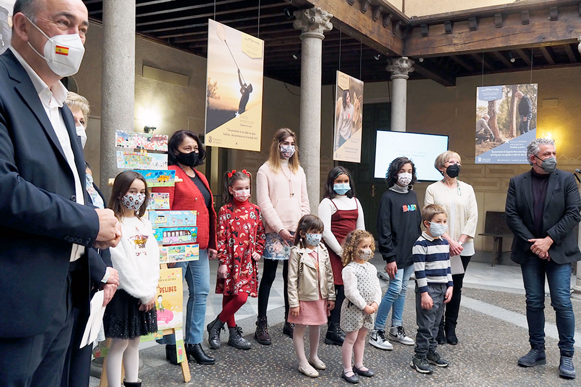 Diputacion Premios Marcapaginas Bibliobuses KAM0197