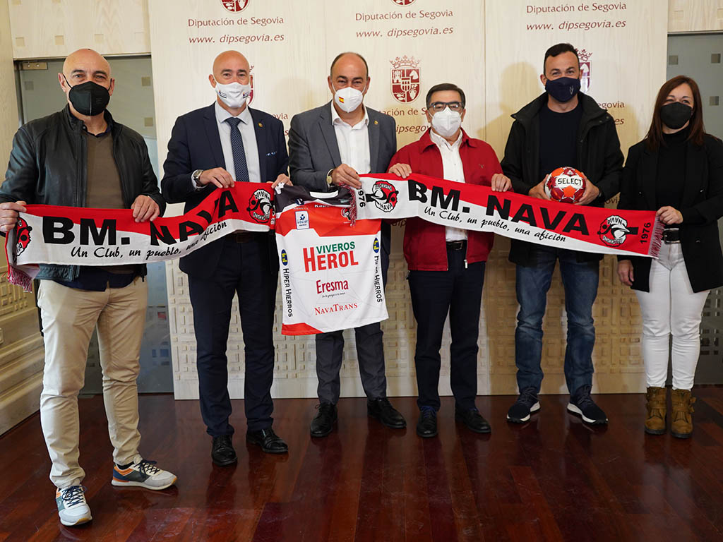 Firma convenio Balonmano Nava