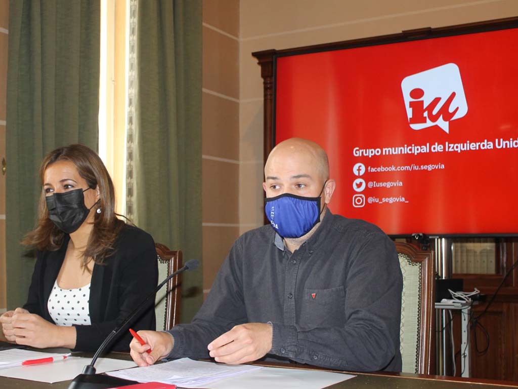 IU se suma a la moción del PP para la dimisión de Gina Aguiar 1 ana penalosa angel galindo iu segovia