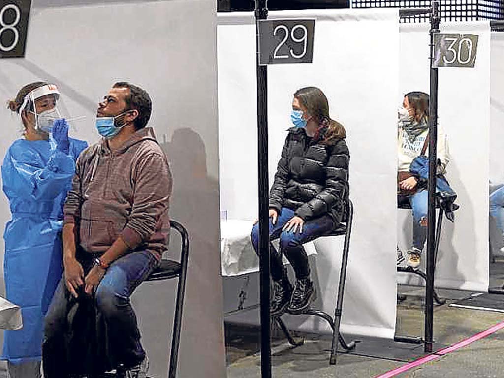 pcr concierto love of lesbian