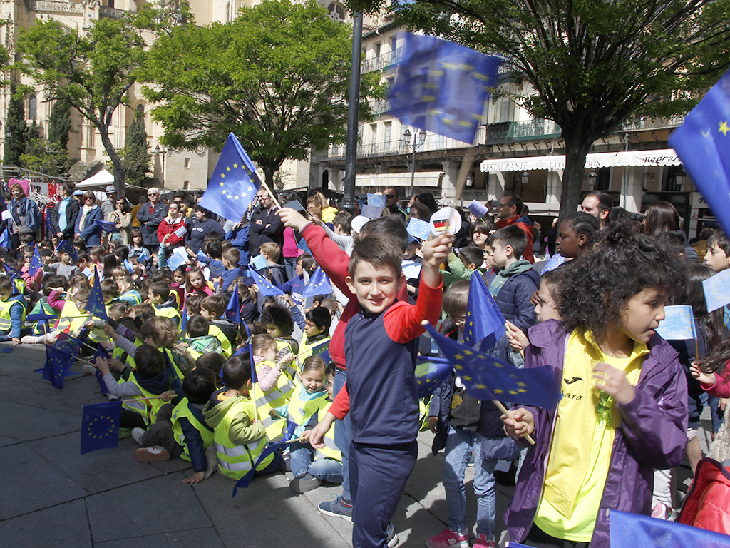 Desde 2005, la ciudad ha celebrado este acontecimiento con distintas actividades, magia y teatro. / NEREA LLORENTE