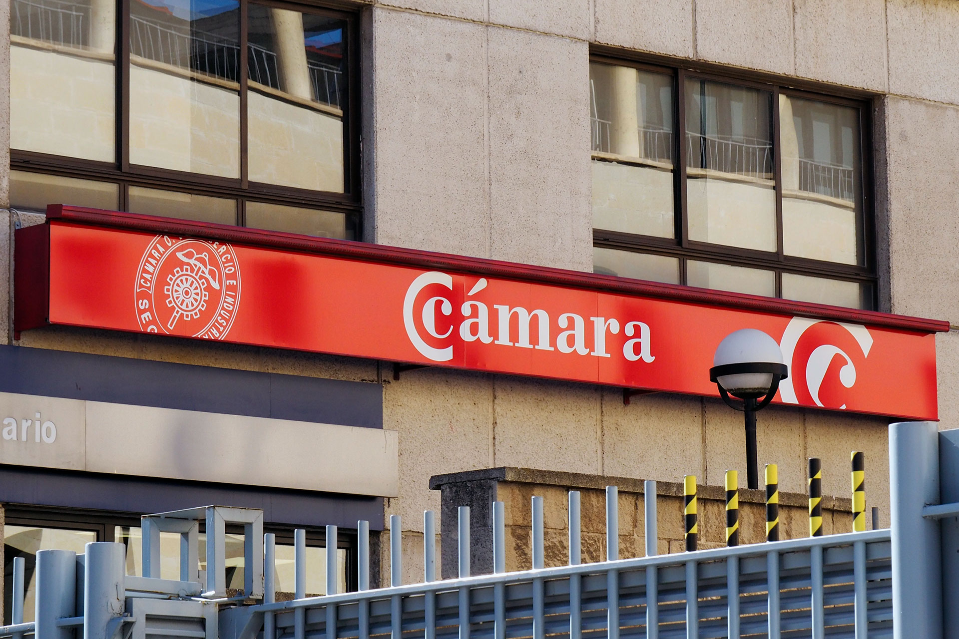 Camara Comercio Sede Fachada KAM5804