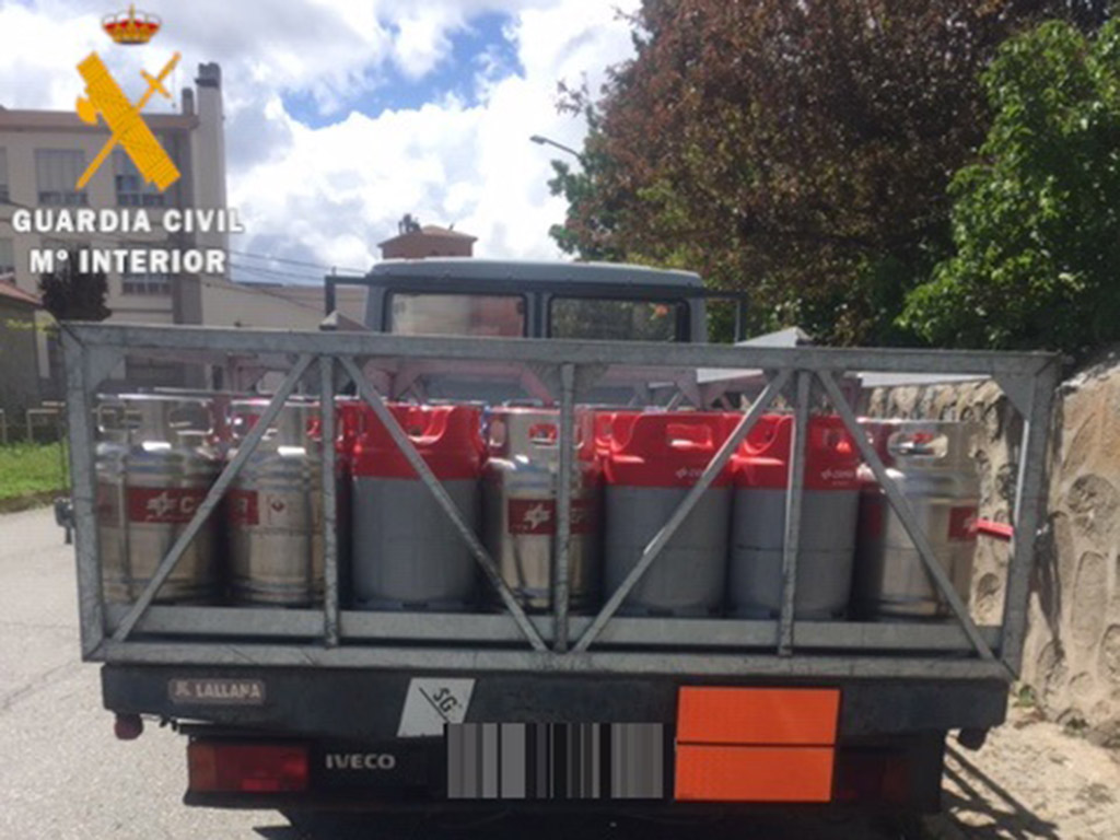 Camion de bombonas de butano