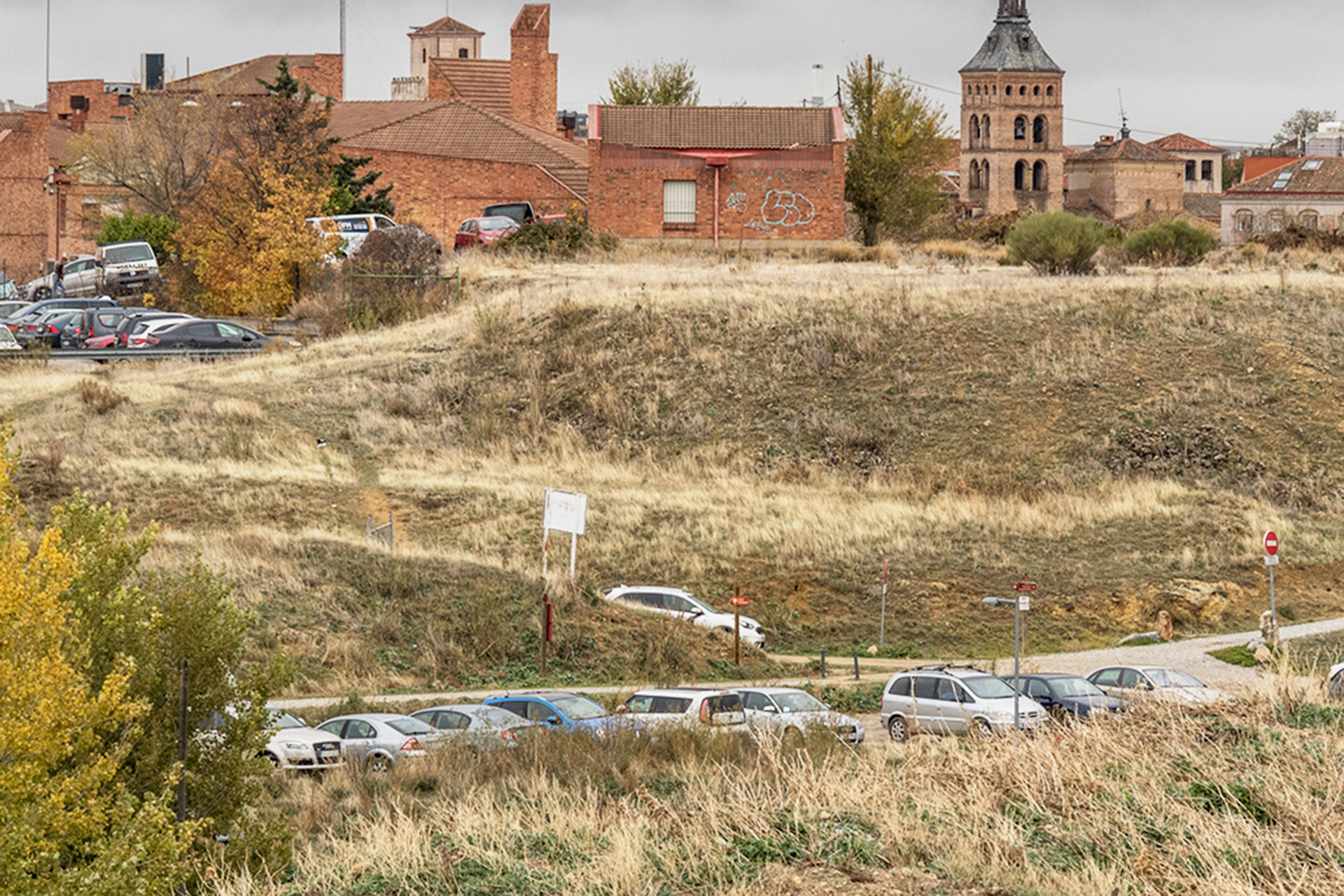 Centro Antonio Machado Terrenos Nuevo Hospital KAM5099