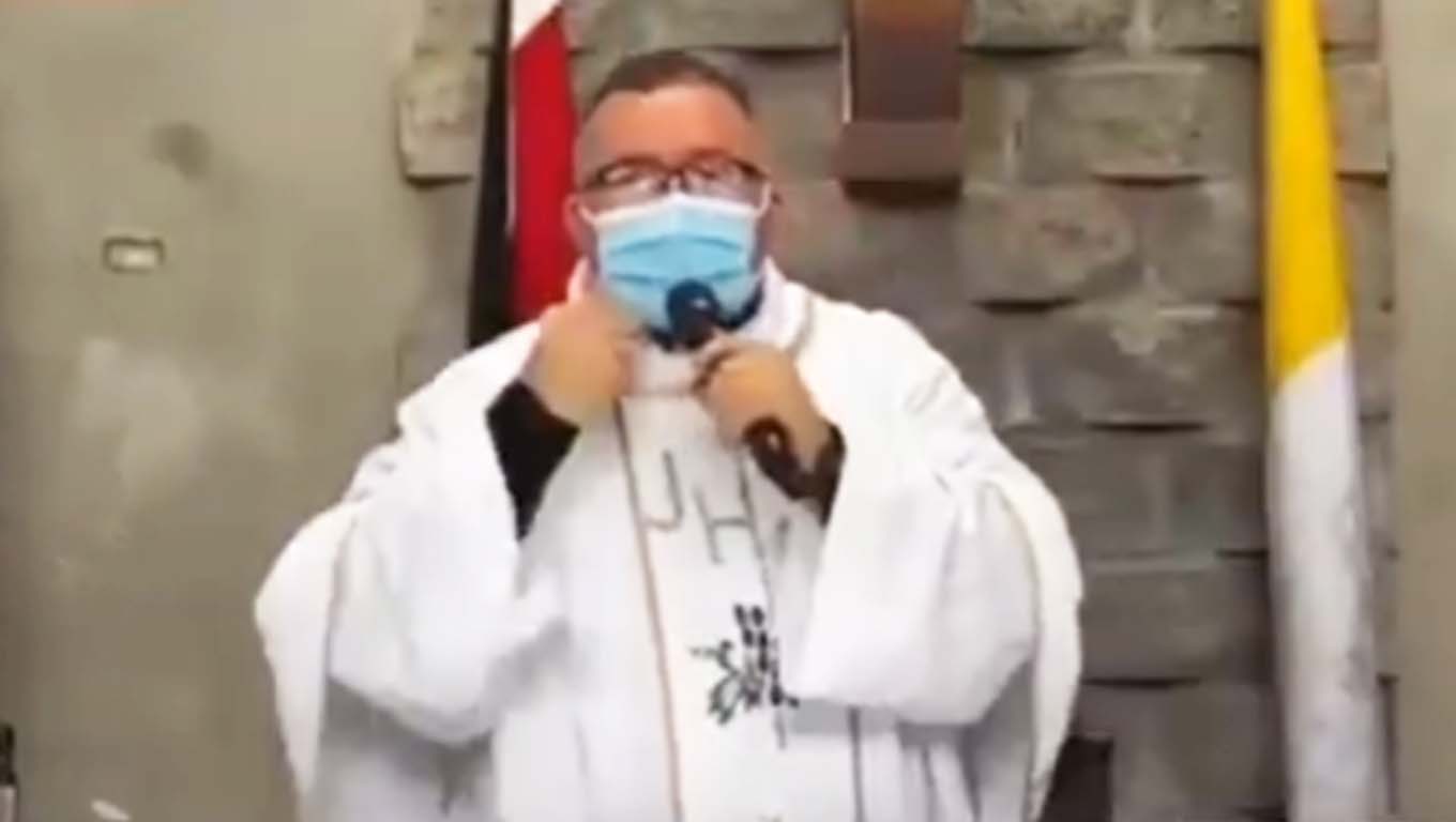 El padre Sergio Valverde Espinoza