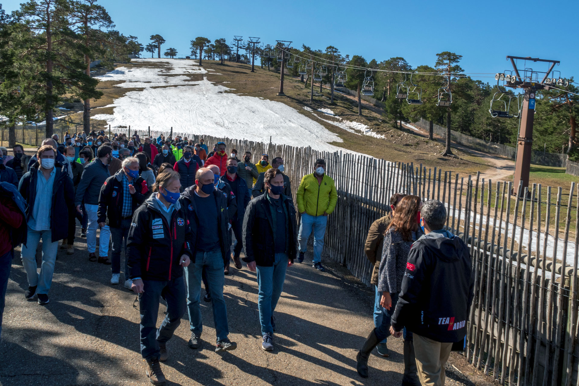 Estacion Esqui Navacerrada Concentracion Apoyo KAM6894