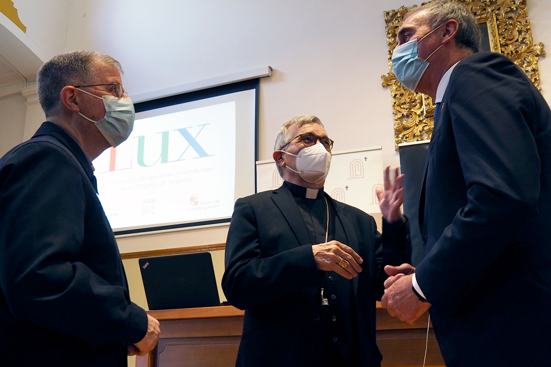 Obispado Cesion Obras Edades Hombre