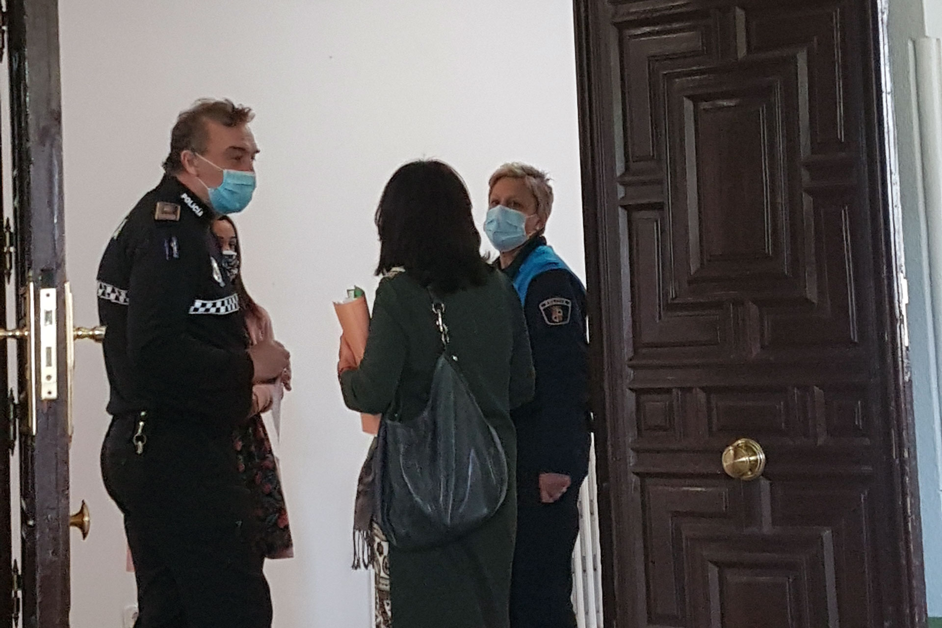 el espinar policia local ayuntamiento