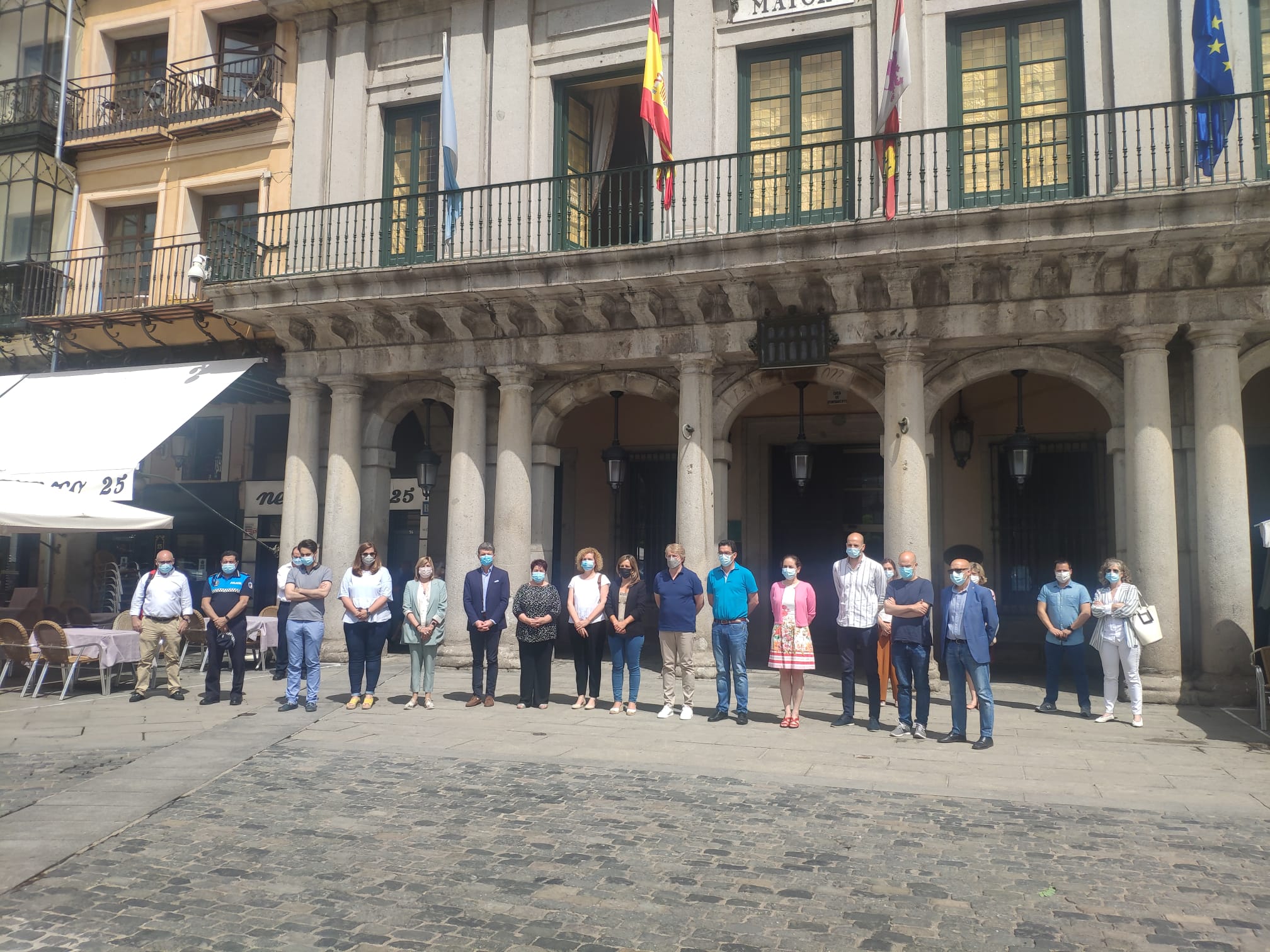 Concentración contra la violencia de genero Concentración contra la violencia de genero