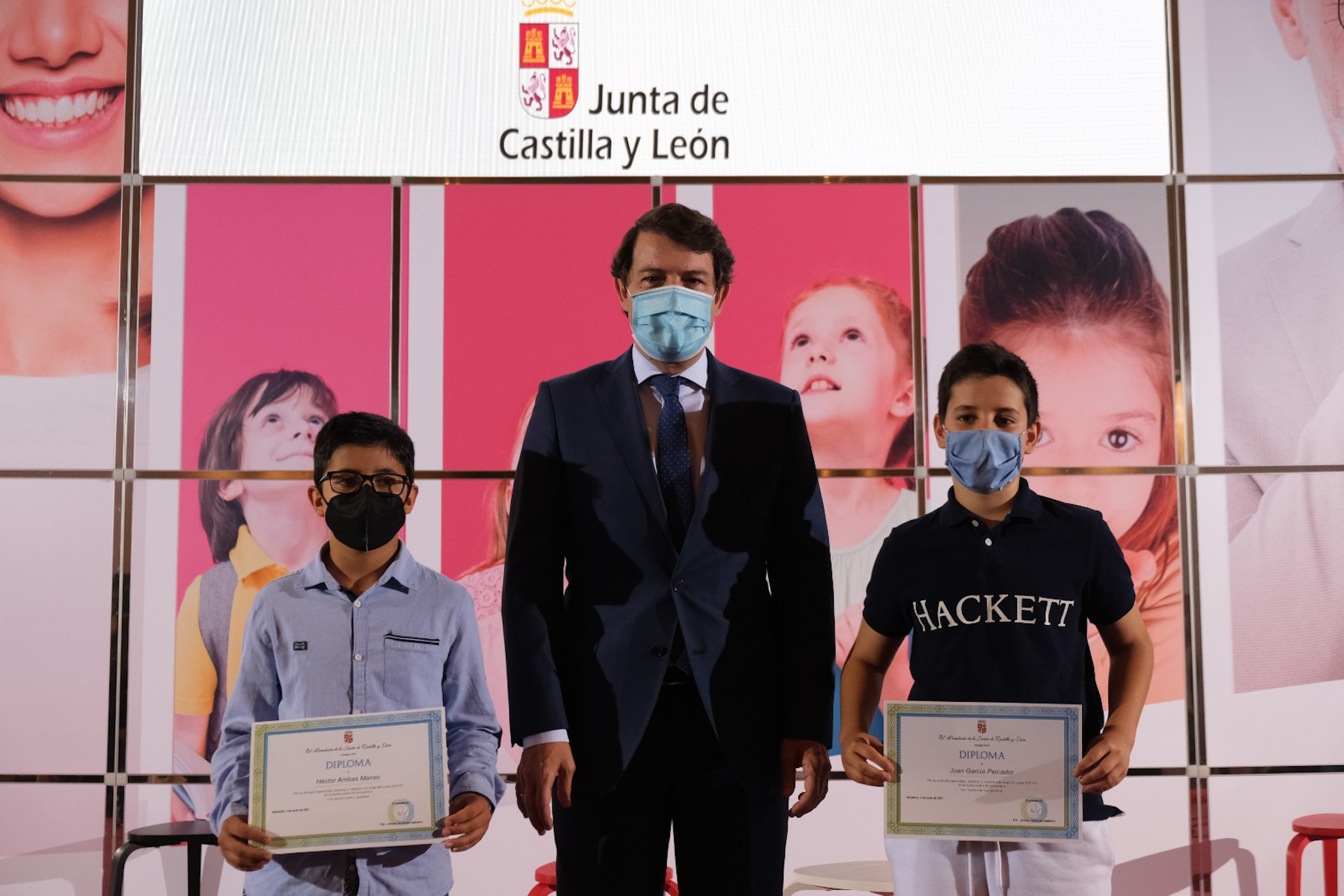 20210604HOMENAJEPROFESORESPRESIDENTE 78