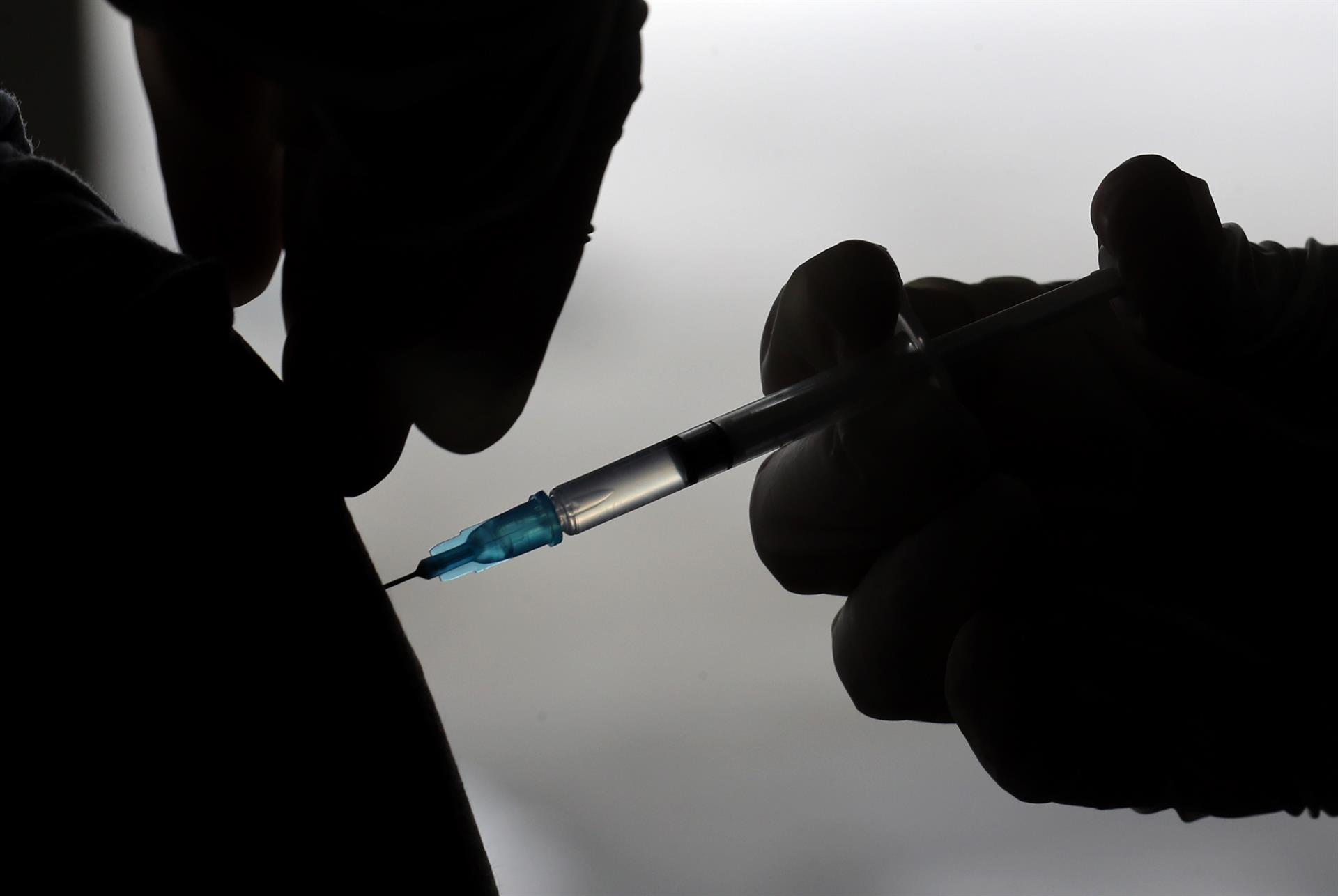 Campaña de vacunación. EFE/EPA/BAGUS INDAHONO/Archivo