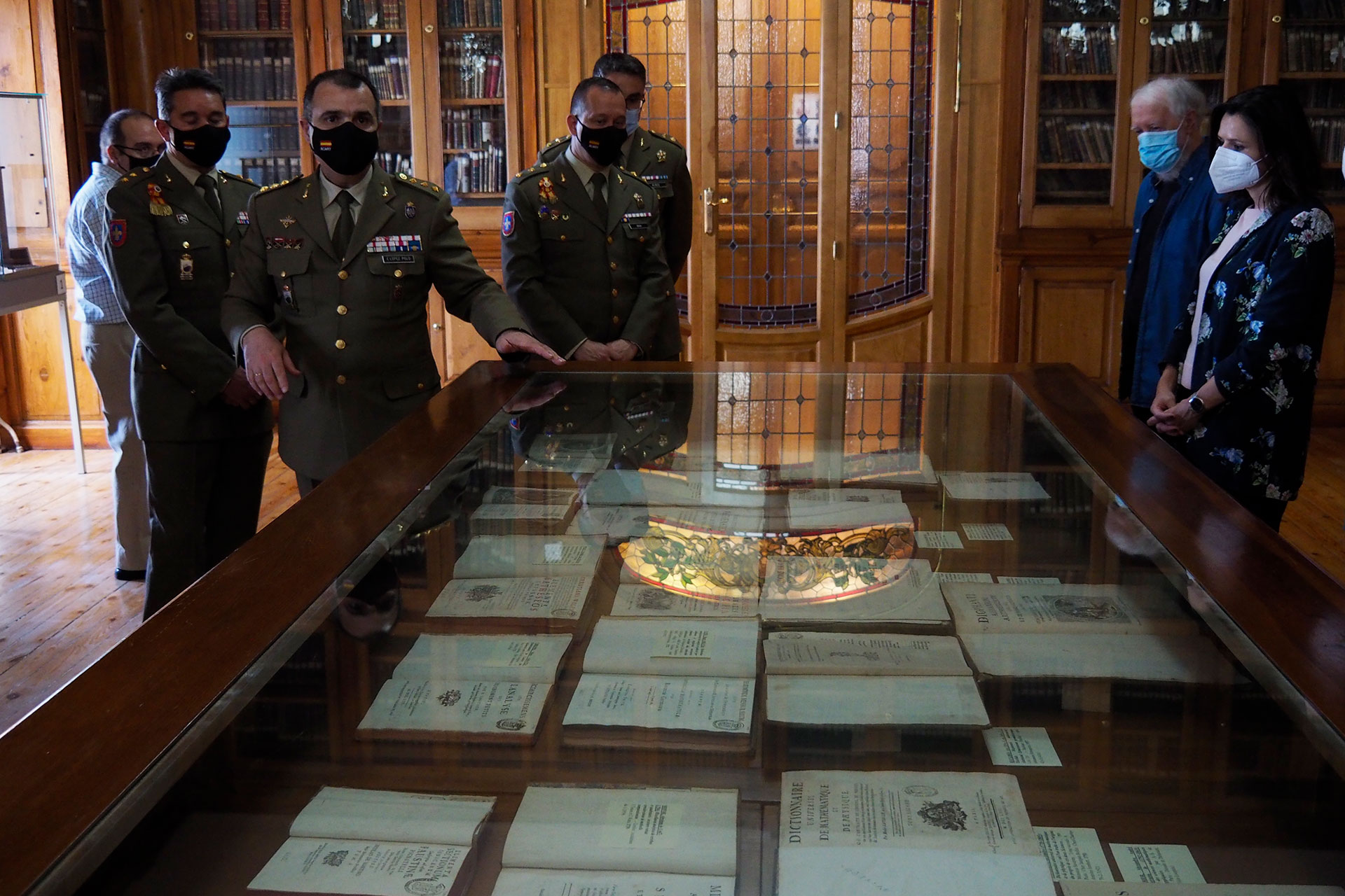 Academia Artilleria Bilioteca Expo Matematicas