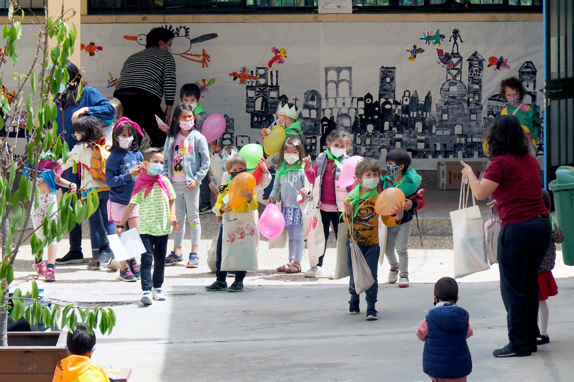 CEIP Fray Juan Aneja Salida Ninos Fin Curso KAM0197