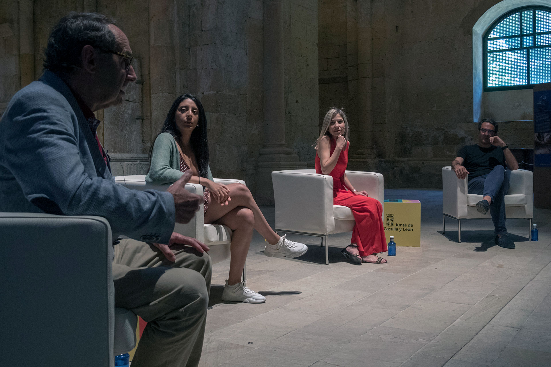 Festival Internacional Literatura Karina Sainz Monica Ojeda Juan Gabriel Vasquez KAM2163