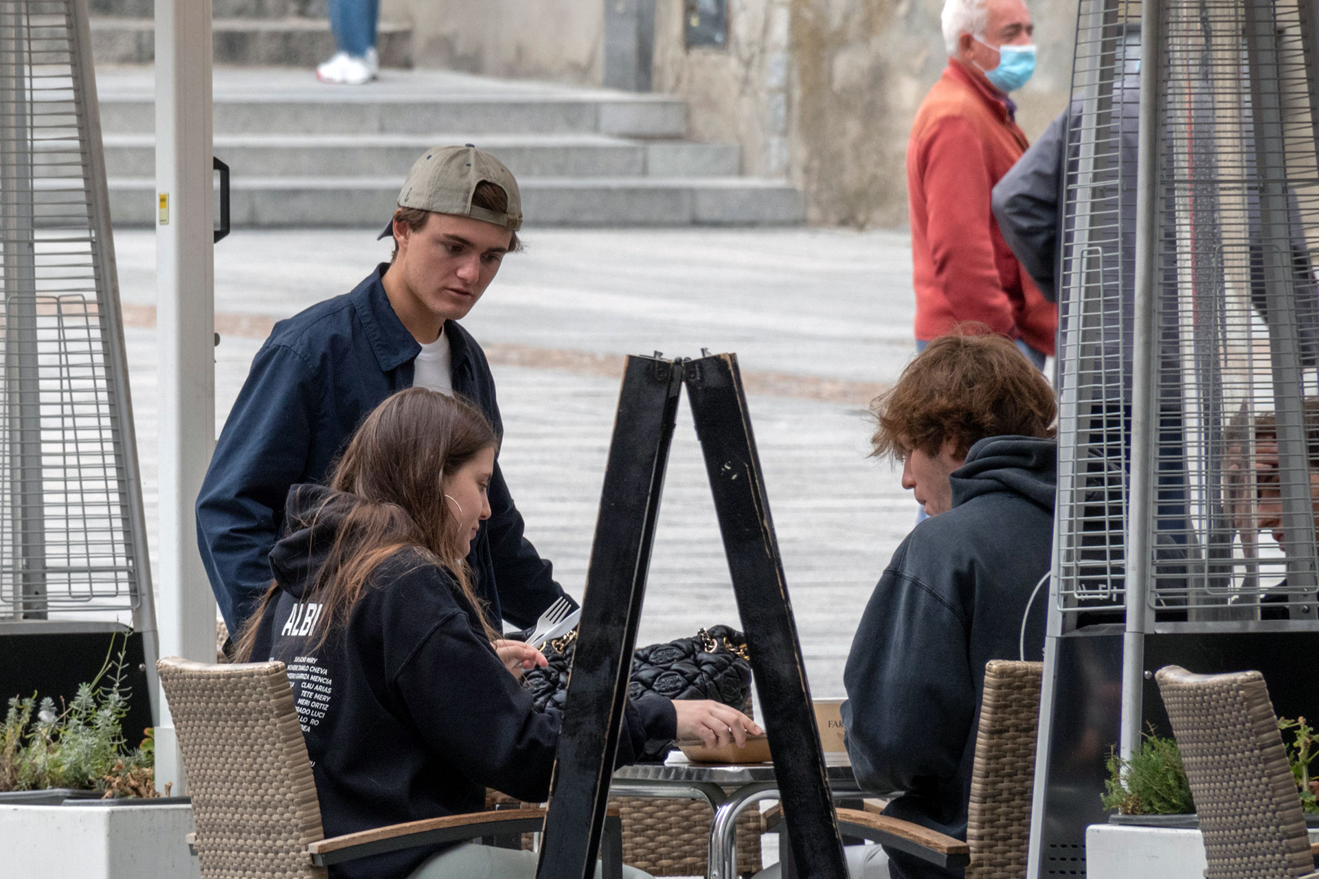 Jovenes Sin Mascarillas Coronavirus KAM1962