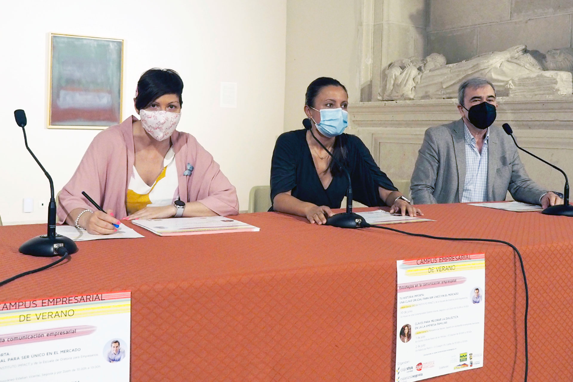 Museo Esteban Vicente RP Campus Empresarial Caja Rural KAM8833