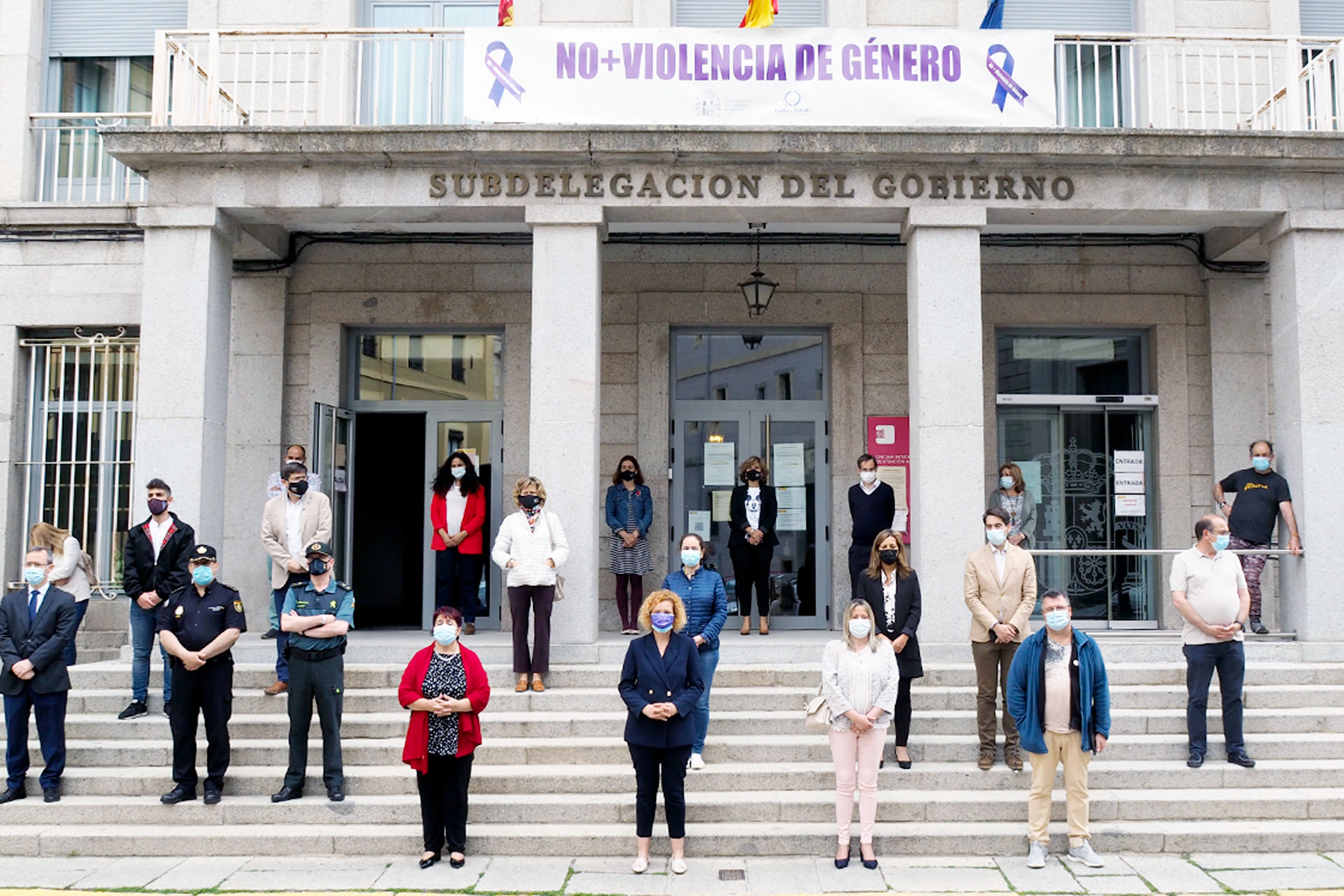 Subdelegacion Minuto Silencio Asesinato Violencia Genero Valladolid KAM9820
