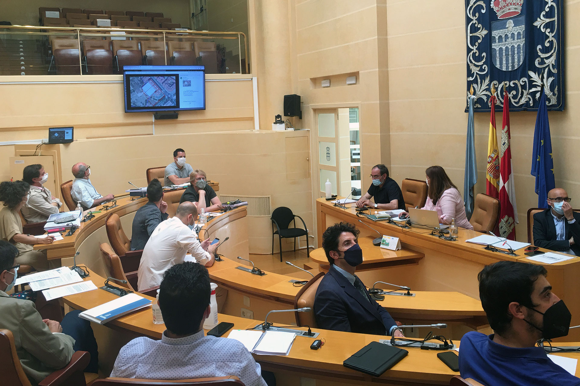 ayuntamiento mesa trabajo estacion autobuses