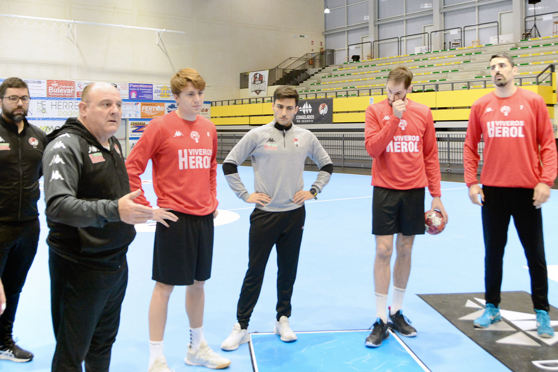 balonmano nava Zupo Equisoain