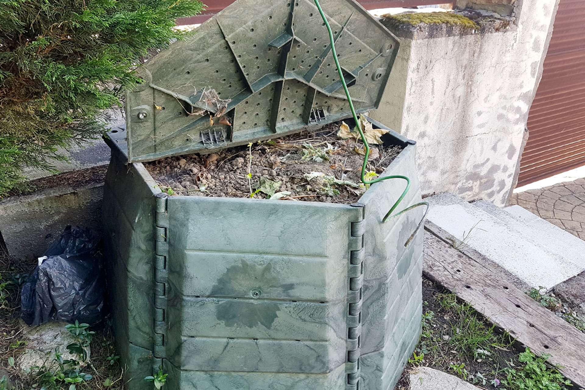 el espinar compostadora