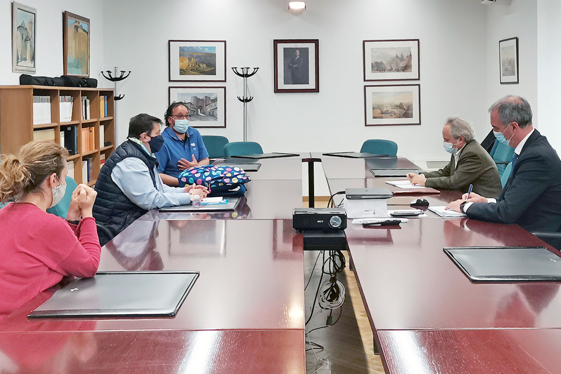 junta reunion Federacion Asociaciones Vecinos Segovia fedasve