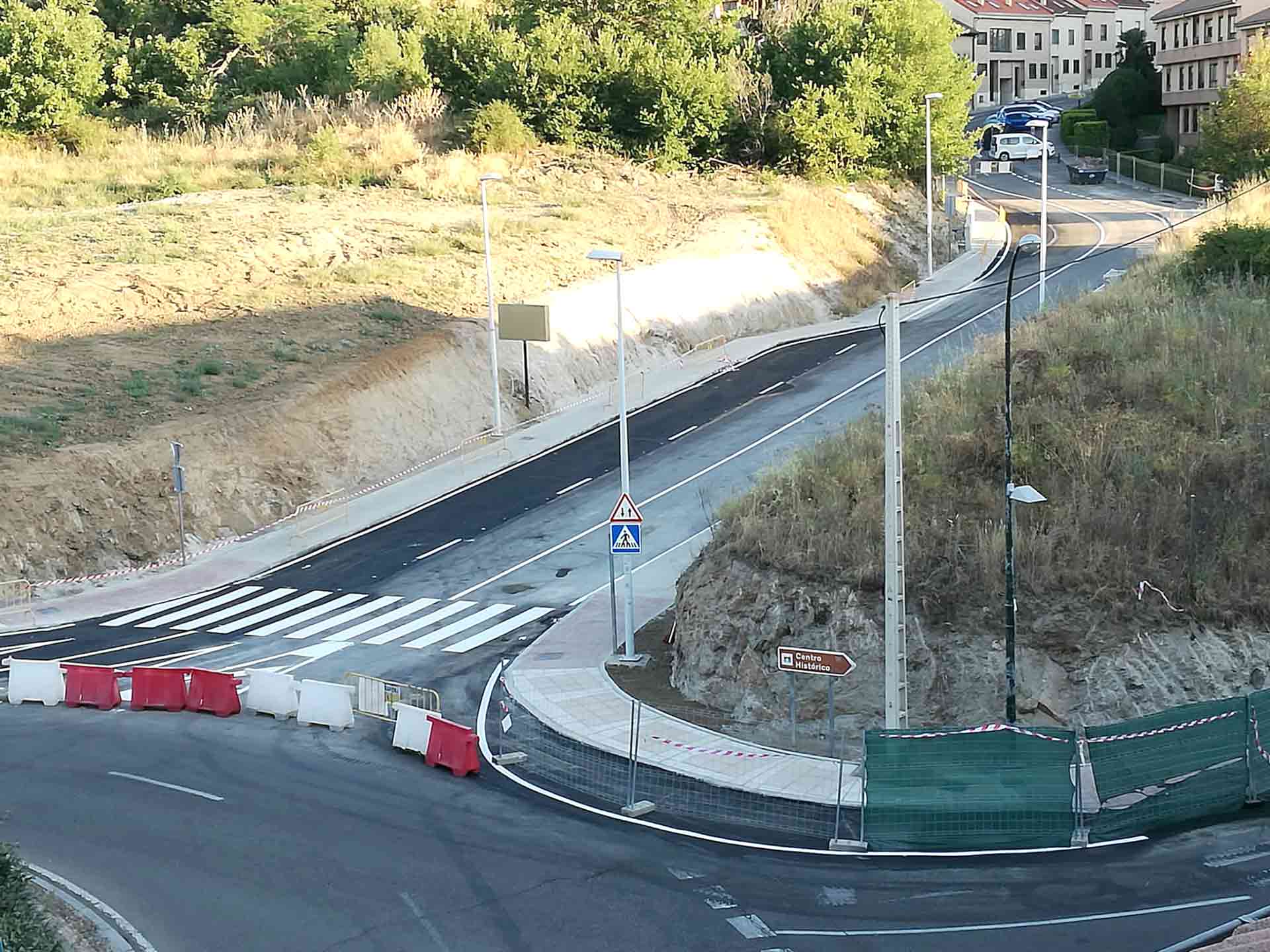 Estado actual de la intervención que se ha llevado a cabo en la intersección de la calle con Vía Roma. / Kamarero