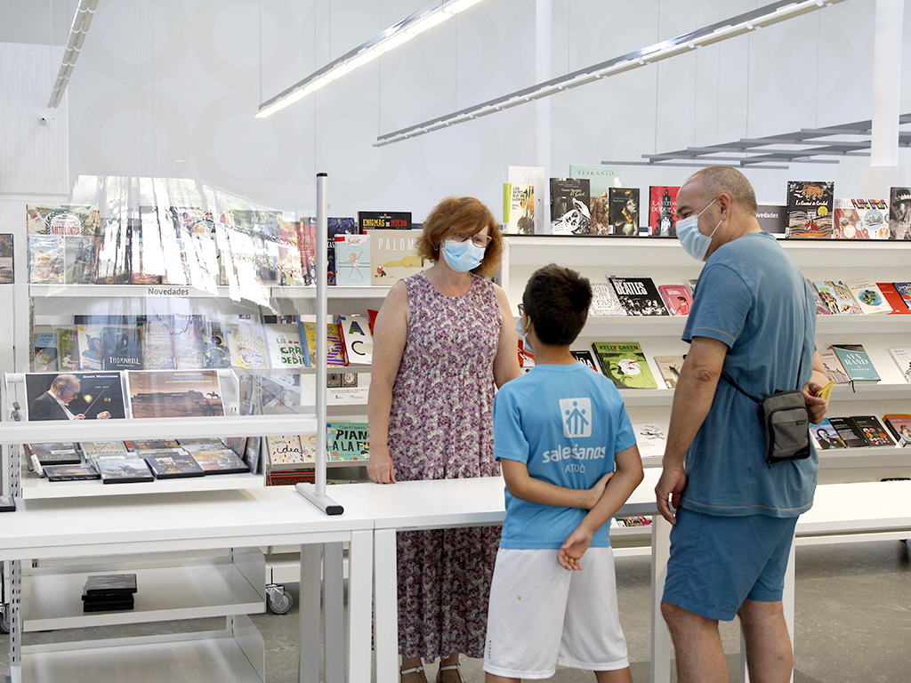 10 1nerea biblioteca