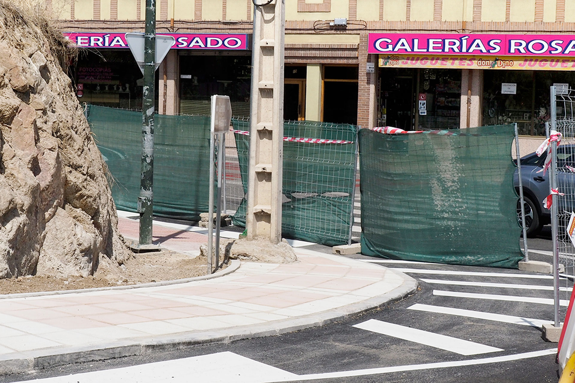 Calle San Gabriel Obras Poste Telegrafos KAM5334