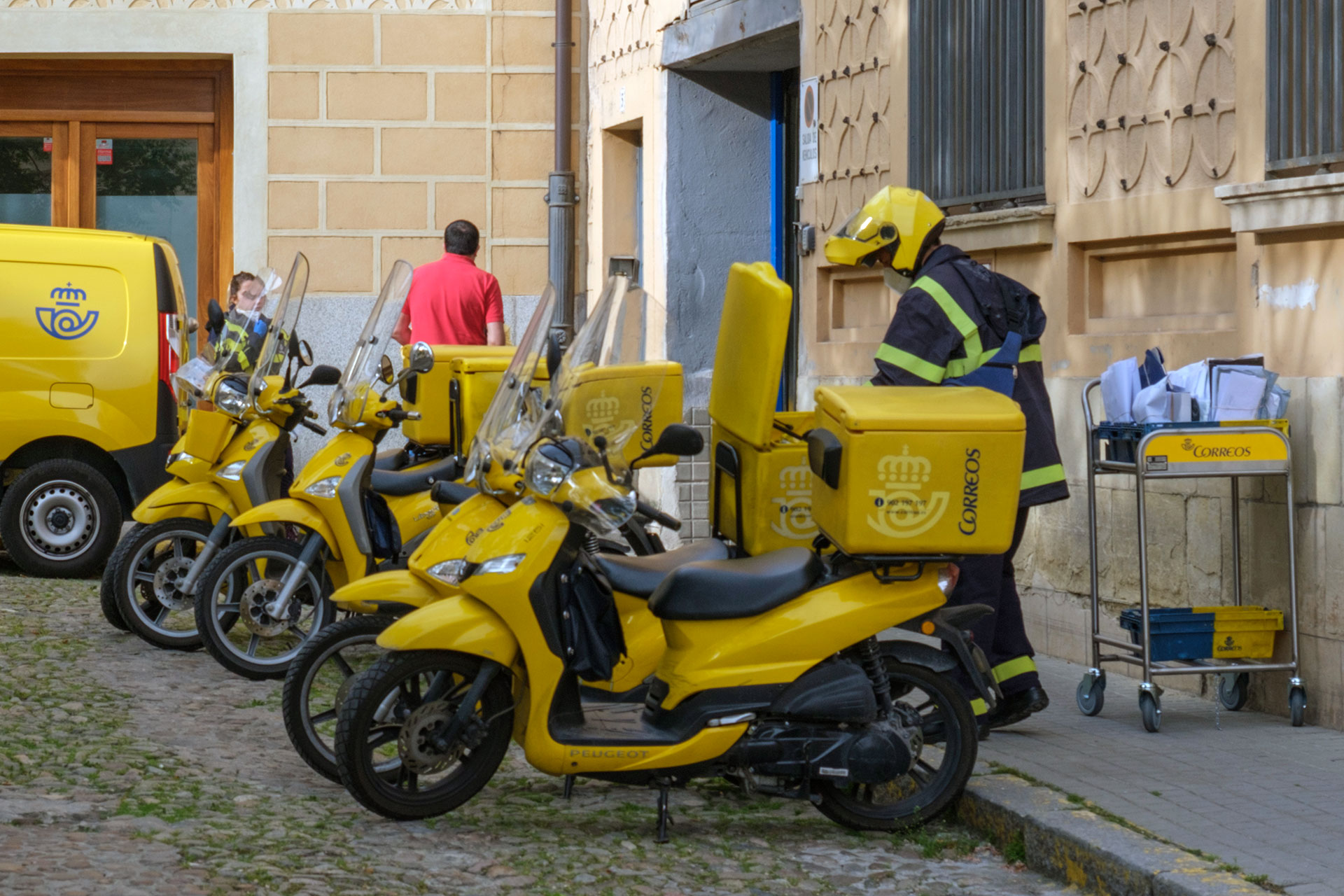 Correos Trabajadores KAM8268