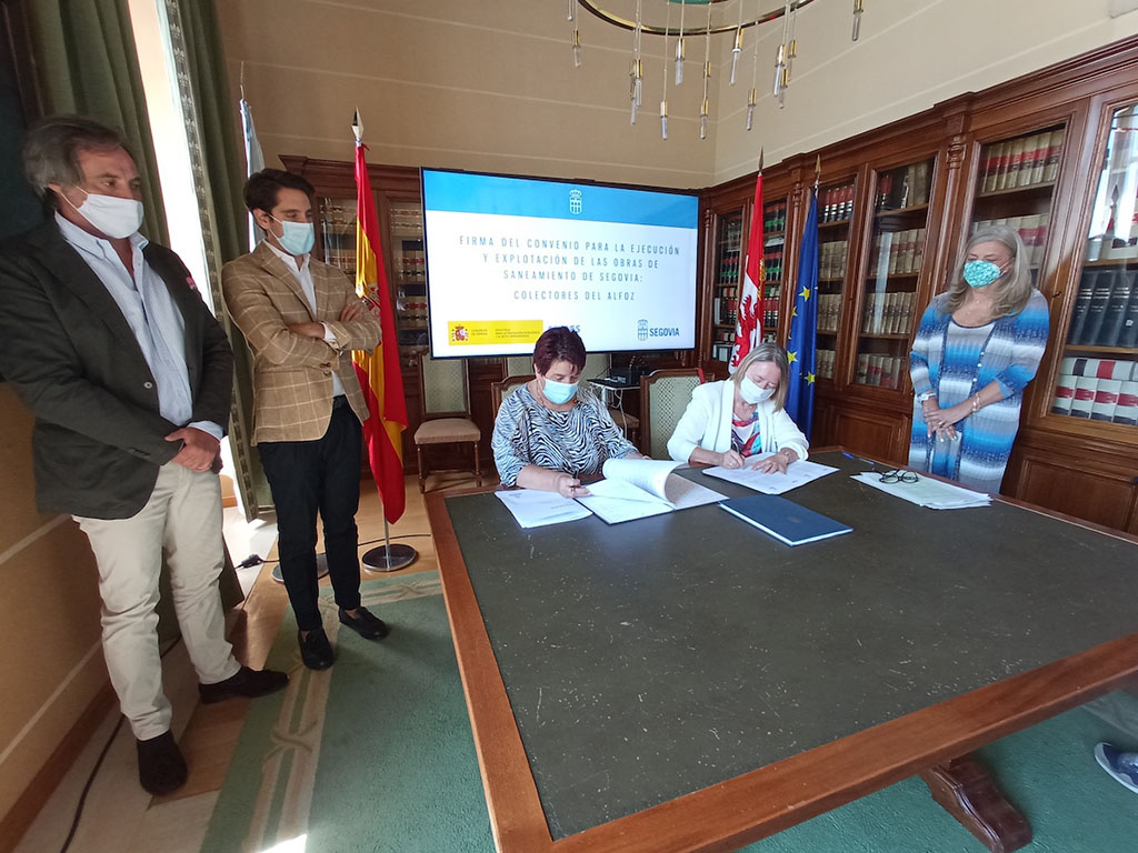 Firma convenio ACUES