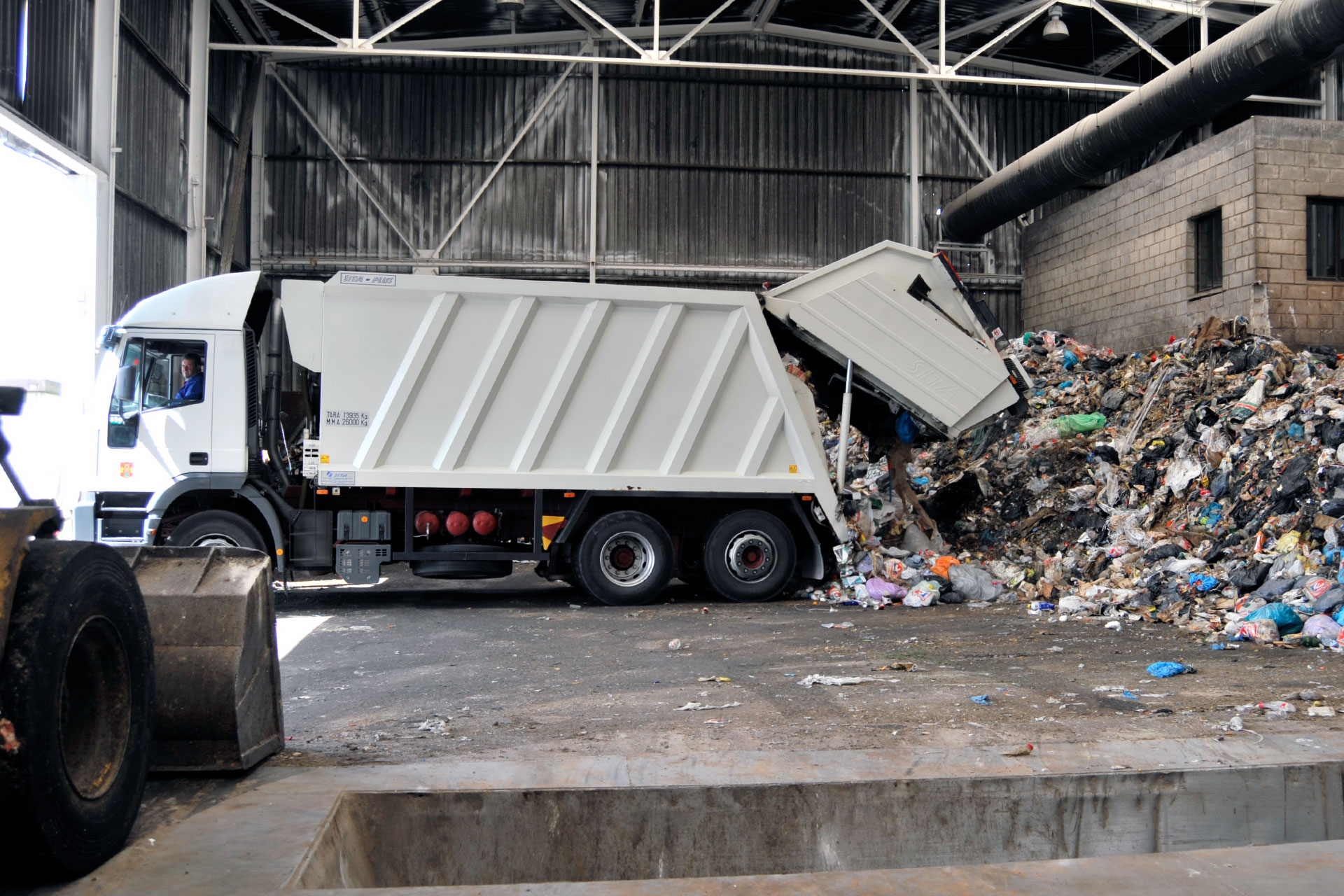 Los Huertos Centro Residuos KAM0671