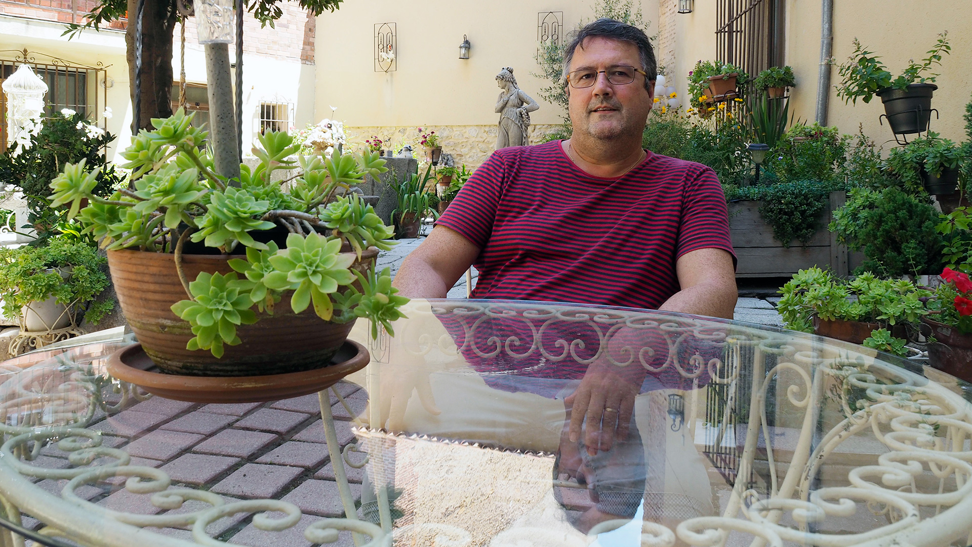 Hace 30 años, Tarilonte sacó plaza en Segovia como enfermero de la Gerencia de Servicios Sociales. / KAMARERO