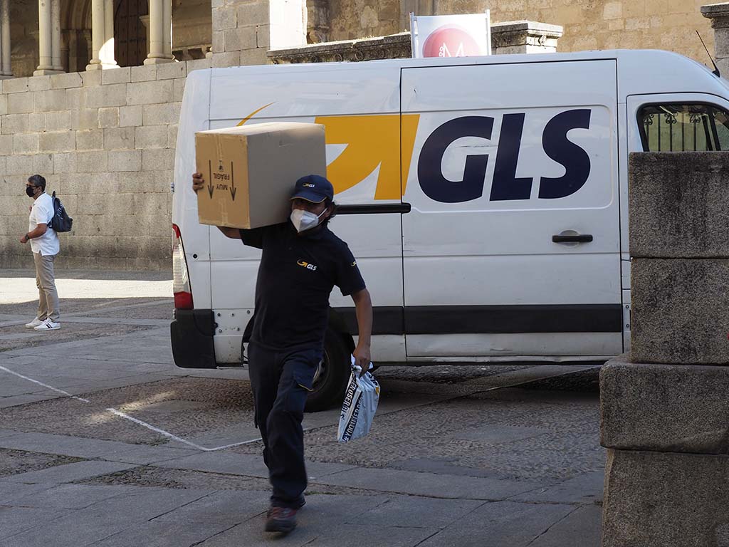 Trabajadores empleo trabajo repartidores envios