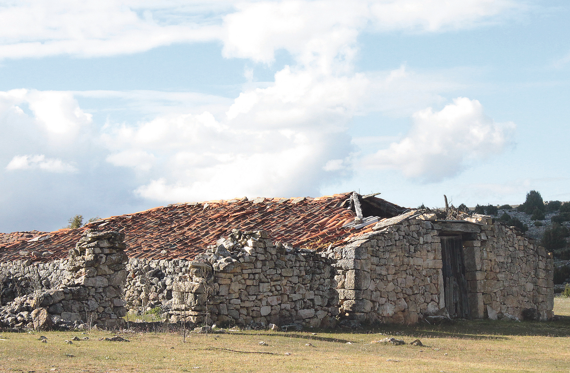 Una tenada en Moral de Hornuez. Fernando Vela.