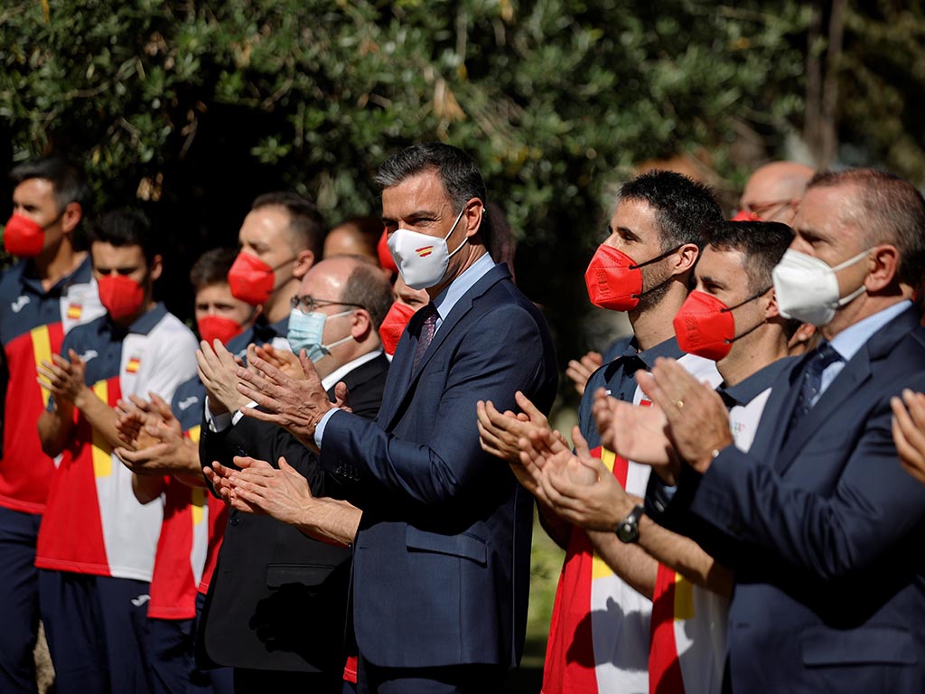 Sánchez elogia el ejemplo de superación del equipo olímpico 1 pedro sanchez recibimiento juego olimpicos