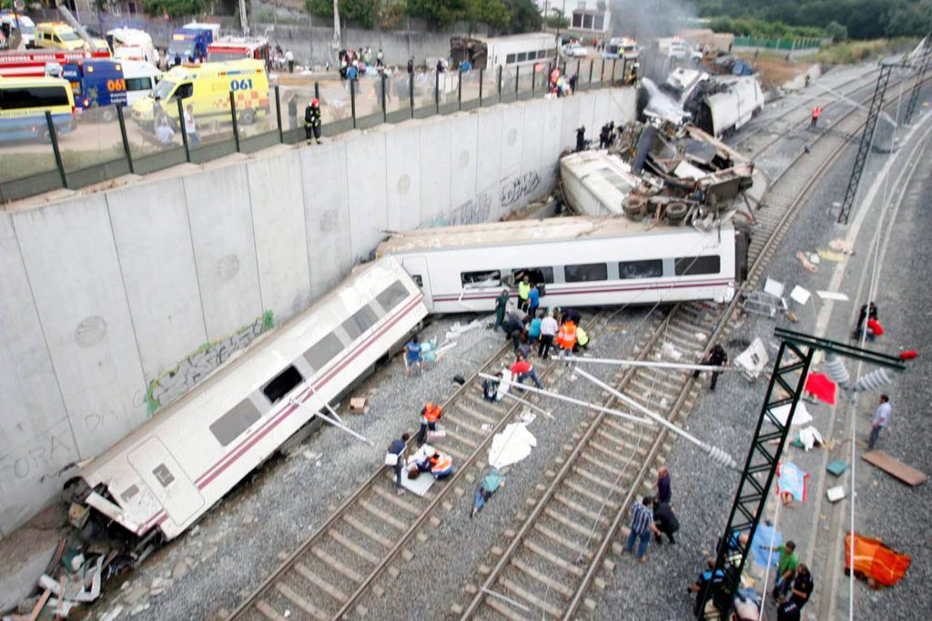 santiago compostela concentracion accidente tren alvia 7cd28 santiago compostela concentracion accidente tren alvia 7cd28